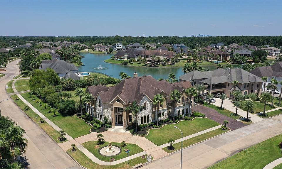 Katy Houston neighborhood — Millie Homes luxury real estate